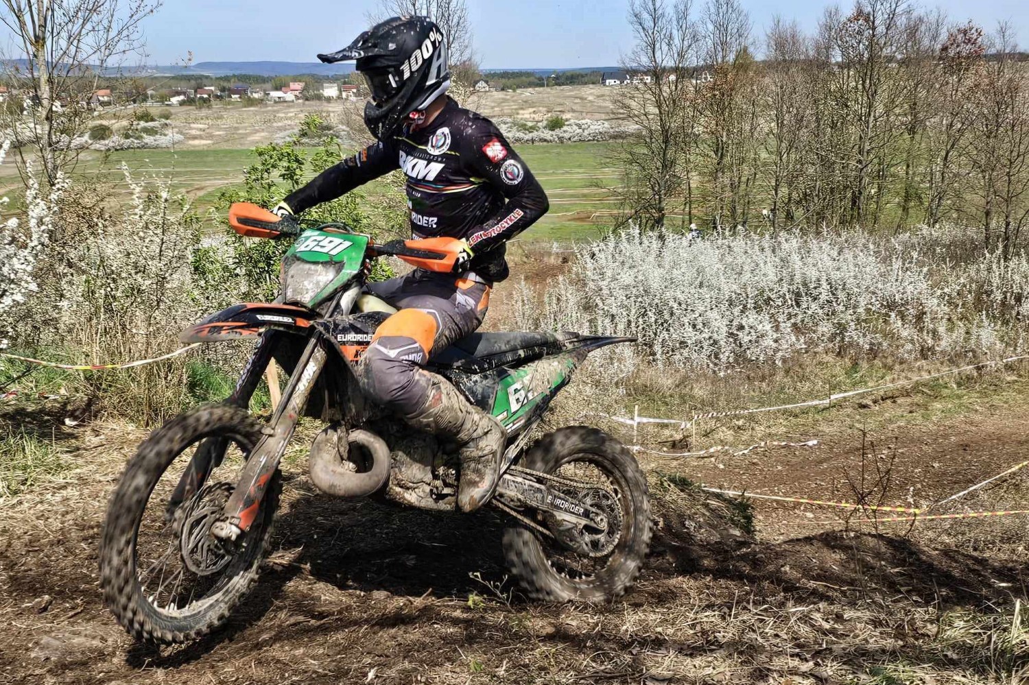 Zawody enduro w Piekoszowie rozpoczęły rywalizację w Pucharze i mistrzostwach Polski