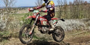 Zawody enduro w Piekoszowie rozpoczęły rywalizację w Pucharze i mistrzostwach Polski