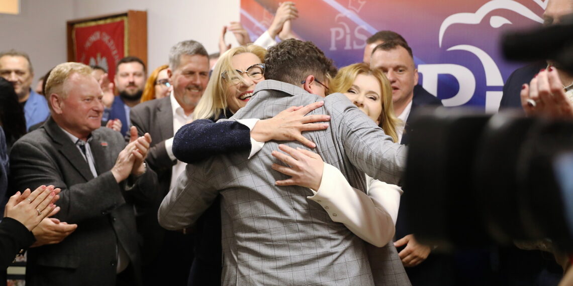 07.04.2024. Kielce. Sztab wyborczy PiS i kandydata na prezydenta Marcina Stępniewskiego / Fot. Wiktor Taszłow - Radio Kielce