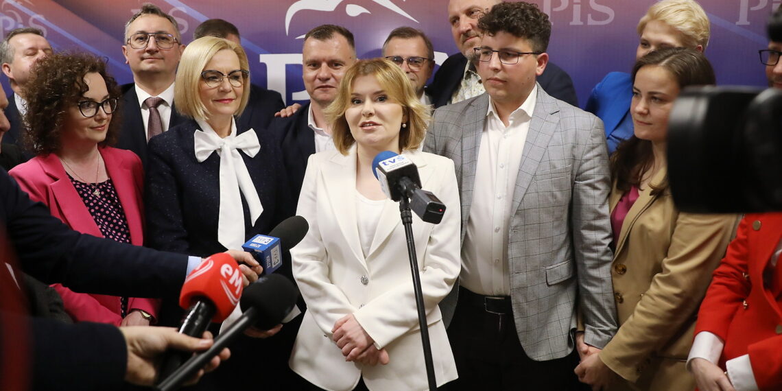 07.04.2024. Kielce. Sztab wyborczy PiS i kandydata na prezydenta Marcina Stępniewskiego / Fot. Wiktor Taszłow - Radio Kielce