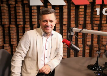09.04.2024. Radio Kielce. Rozmowa Dnia. Na zdjęciu: Jacek Włosowicz - senator / Fot. Wiktor Taszłow - Radio Kielce