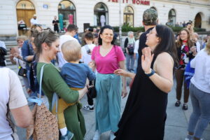 30.04.2024. Kielce, Plac Literatów. „Potańcówka - podziękówka”. / Fot. Wiktor Taszłow - Radio Kielce