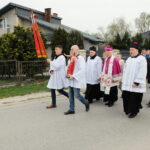 01.04.2024 Suków. Procesja Emaus / Fot. Jarosław Kubalski – Radio Kielce