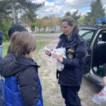 Dzieci wyruszyły na pomoc lasom - Radio Kielce 18.04.2024. Kielce. Sprzątanie lasów. / Fot. Monika Miller - Radio Kielce