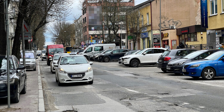 Będą utrudnienia. Modernizacja kolejnych dwóch ulic w śródmieściu Kielc