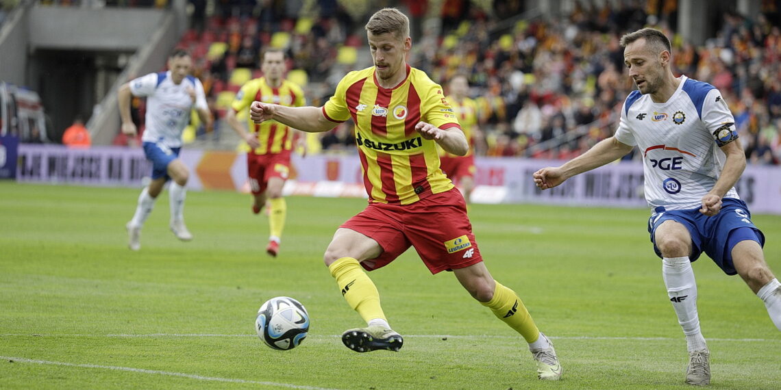 06.04.2024 Kielce. Piłka nożna. Ekstraklasa. Mecz Korona Kielce - Stal Mielec / Fot. Jarosław Kubalski - Radio Kielce