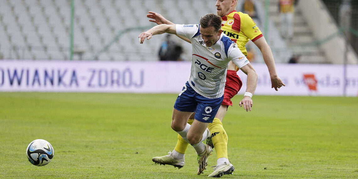 06.04.2024 Kielce. Piłka nożna. Ekstraklasa. Mecz Korona Kielce - Stal Mielec / Fot. Jarosław Kubalski - Radio Kielce