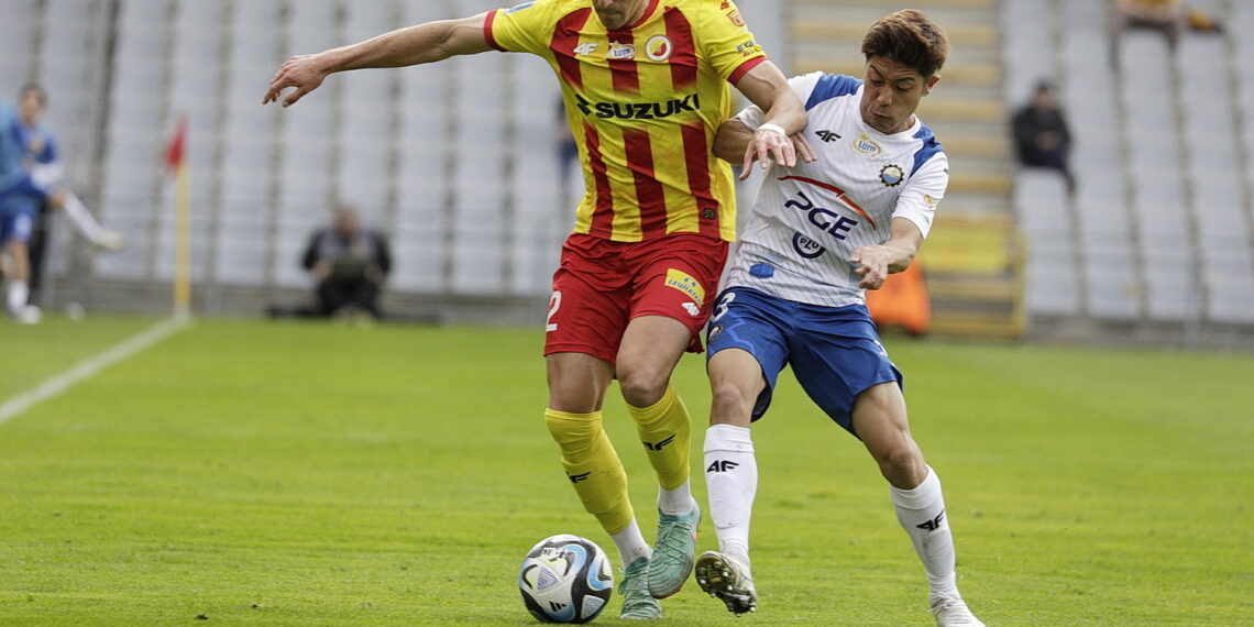 06.04.2024 Kielce. Piłka nożna. Ekstraklasa. Mecz Korona Kielce - Stal Mielec / Fot. Jarosław Kubalski - Radio Kielce