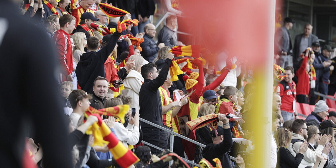 06.04.2024 Kielce. Piłka nożna. Ekstraklasa. Mecz Korona Kielce - Stal Mielec / Fot. Jarosław Kubalski - Radio Kielce