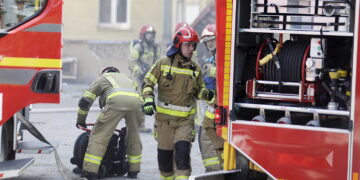 30.04.2024 Kielce. Ćwiczenia służb mundurowych na terenie dawnego szpitala MSWiA / Fot. Jarosław Kubalski - Radio Kielce