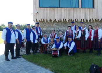 Jadą zaśpiewać i zatańczyć w Brukseli - Radio Kielce