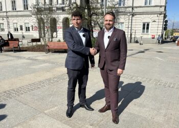 Prezydent Starachowic poparł Marcina Stępniewskiego w walce o fotel prezydenta Kielc