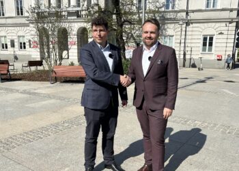 Prezydent Starachowic poparł Marcina Stępniewskiego w walce o fotel prezydenta Kielc