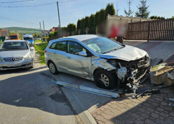 Wypadek w Masłowie. Kobieta została zabrana do szpitala
