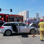 Zderzenie dwóch aut na ostrowieckim skrzyżowaniu - Radio Kielce Zderzenie dwóch aut na ostrowieckim skrzyżowaniu