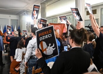 Zakończyło się wysłuchanie publiczne w Sejmie w sprawie aborcji
