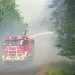 Olbrzymie niebezpieczeństwo pożarowe. Leśnicy cały czas dyżurują - Radio Kielce 17.05.2024. Snochowice. Pożar lasu / Fot. mł. bryg. Mariusz Czapelski - Komenda Powiatowa Państwowej Straży Pożarnej w Końskich