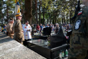 03.05.2024. Kielce-Białogon. Uroczystości na cmentarzu. / Fot. Sławomir Mazur