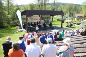 05.05.2024. Ciekoty. Centrum Edukacji i Kultury „Szklany Dom” w Ciekotach. Powiatowe eliminacje do 48. Buskich Spotkań z Folklorem / Fot. Wiktor Taszłow - Radio Kielce