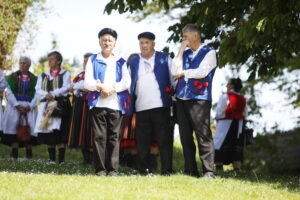 05.05.2024. Ciekoty. Centrum Edukacji i Kultury „Szklany Dom” w Ciekotach. Powiatowe eliminacje do 48. Buskich Spotkań z Folklorem / Fot. Wiktor Taszłow - Radio Kielce