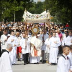 30.05.2024. Kielce. Boże Ciało. Procesja do czterech ołtarzy / Fot. Wiktor Taszłow - Radio Kielce