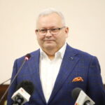 07.05.2024. Kielce. Sesja Rady Miasta Kielce. Na zdjęciu: radny Dariusz Gacek / Fot. Wiktor Taszłow - Radio Kielce