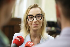 07.05.2024. Kielce. Sesja Rady Miasta Kielce. Na zdjęciu: Anna Mazur-Kałuża - wiceprzewodnicząca Rady Miasta Kielce / Fot. Wiktor Taszłow - Radio Kielce