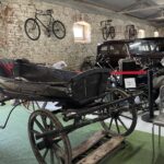 Nowe eksponaty w muzeum motoryzacji - Radio Kielce 17.05.2024. Modliszewice. Eksponaty w Muzeum Motoryzacji „Polskie drogi” w Modliszewicach / Fot. Magdalena Galas-Klusek - Radio Kielce