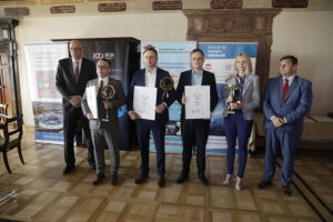 Wyróżniający się świętokrzyscy przedsiębiorcy uhonorowani nagrodą NOVATOR [LAUREACI] - Radio Kielce