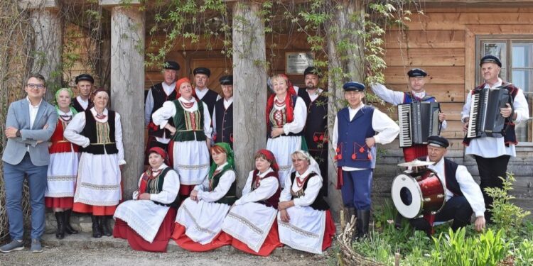 Oni pojadą na Buskie Spotkania z Folklorem - Radio Kielce