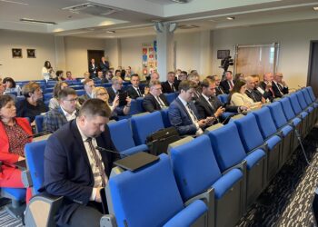 Powiatowi radni podejmą ważne decyzje - Radio Kielce Powiatowi radni podejmą ważne decyzje