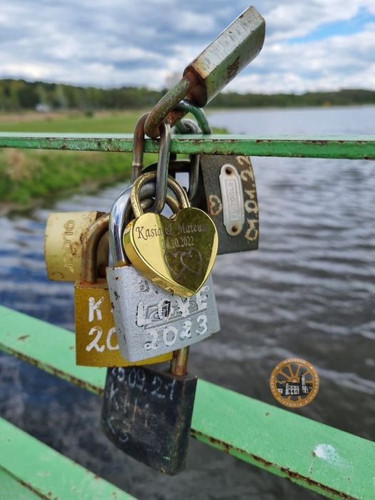 Wąchock,. Kłódki na moście. / Fot. UMiG Wąchock