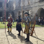 Ostatni dzień majówki rycerskiej na rozpoczęcie sezonu w Krzyżtoporze