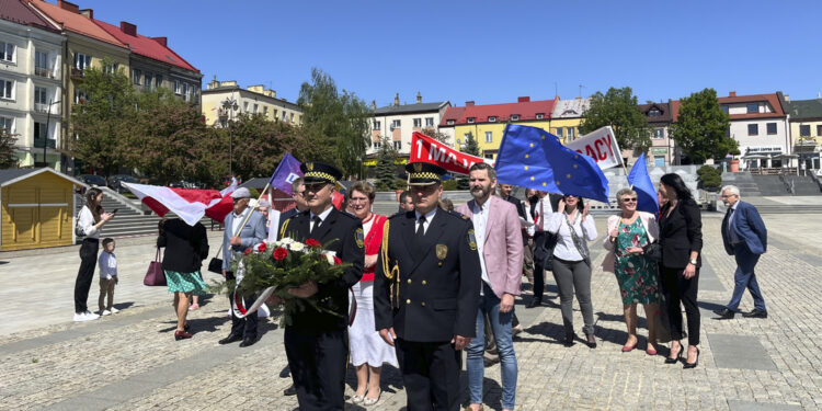 Ciągle jest o co walczyć - obchody święta pracy w Ostrowcu Świętokrzyskim