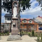 22.06.2024. Koprzywnica. Figura Matki Boskiej depczącej węże / Fot. Grażyna Szlęzak - Radio Kielce