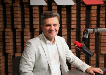 03.06.2024. Radio Kielce. Rozmowa Dnia. Na zdjęciu: Jacek Włosowicz - senator / Fot. Wiktor Taszłow - Radio Kielce