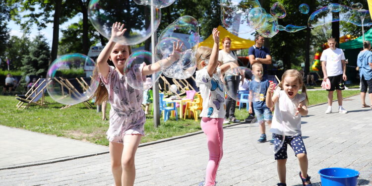 Urząd zachęca do wyrobienia paszportu podczas pikniku