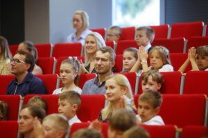 22.06.2024. Kielce. Zakończenie roku Uniwersytetu Dziecięcego UJK / Fot. Wiktor Taszłow - Radio Kielce