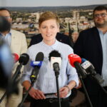 26.06.2024. Kielce. Urząd Miasta Kielce. Konferencja prasowa. Na zdjęciu (przemawia: Agata Wojda - prezydent Kielc / Fot. Wiktor Taszłow - Radio Kielce