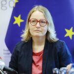 26.06.2024. Kielce. Świętokrzyski Urząd Wojewódzki. Konferencja o nowych zasadach działania Funduszu Sprawiedliwości Na zdjęciu: dyrektorka Departamentu Funduszu Sprawiedliwości Maria Cywińska / Fot. Wiktor Taszłow - Radio Kielce