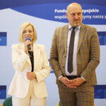 28.06.2024. Kielce. Urząd Marszałkowski. Podpisanie umów z wnioskodawcami projektów z programu regionalnego Fundusze Europejskie dla Świętokrzyskiego 2021-2027 / Fot. Wiktor Taszłow - Radio Kielce