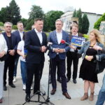 O oszustach i politycznych przebierańcach na finiszu kampanii wyborczej - Radio Kielce O oszustach i politycznych przebierańcach na finiszu kampanii wyborczej