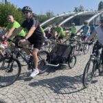 Łączy ich miłość do rowerów i papież