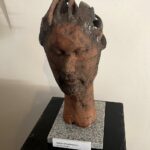 29.06.2024. Sandomierz. Prace artystów ze stowarzyszenia Emocjonaliści z Warszawy w Muzeum Historii Polskiego Ruchu Ludowego / Fot. Grażyna Szlęzak - Radio Kielce