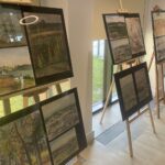 Swojego warsztatu uczyła młodych adeptów sztuki. Teraz można obejrzeć jej prace - Radio Kielce 08.06.2024. Starachowice. Wystawa prac Marii Drozdowskiej / Fot. Anna Głąb - Radio Kielce