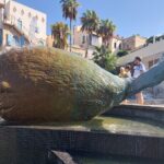 Ilana Goor - rzeżba Jonasza przed wejściem do muzeum / Fot. Magdalena Kusztal