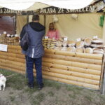 Swojskie klimaty i smaki podczas jarmarku w Tokarni - Radio Kielce