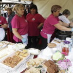 Swojskie klimaty i smaki podczas jarmarku w Tokarni - Radio Kielce