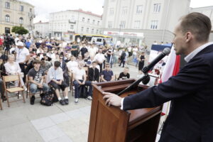 Kandydaci Konfederacji przyjechali do Kielc - Radio Kielce