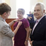 19.06.2024. Kielce. Urząd Miasta. Złote Gody świętowało 18 par małżeńskich / Fot. Jarosław Kubalski - Radio Kielce